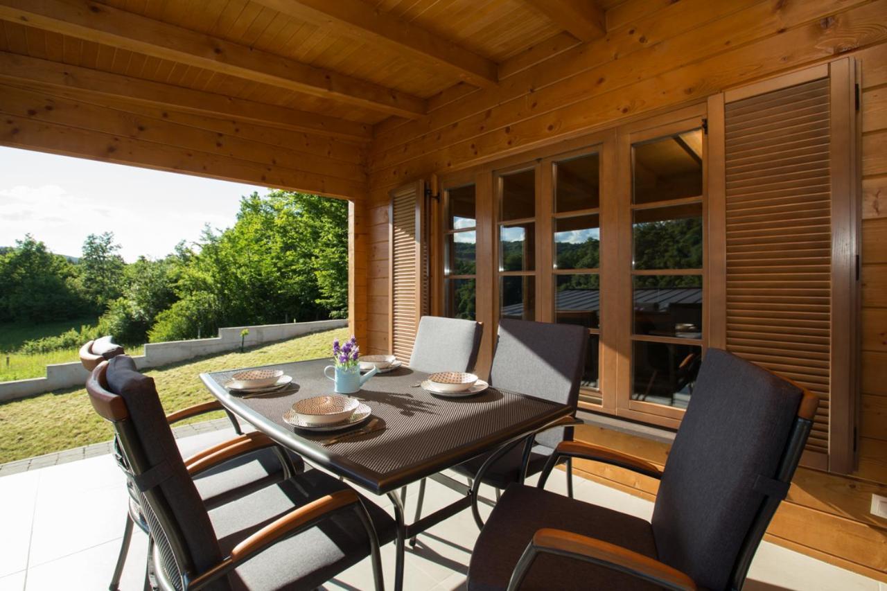 Holiday Home Natura Слунь Екстер'єр фото