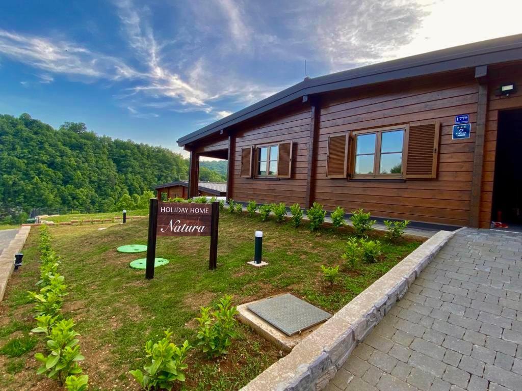 Holiday Home Natura Слунь Екстер'єр фото